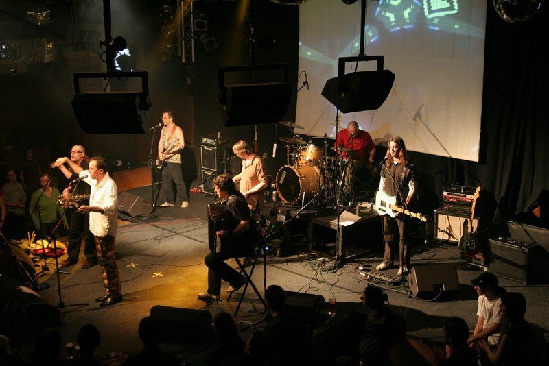2007 04 11 Krest Tanec LMB